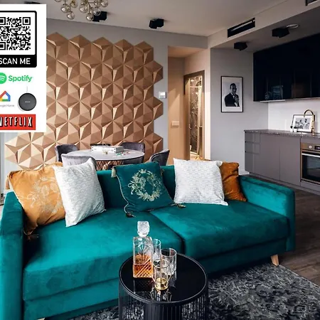 Brand New Bond Center * Vilna